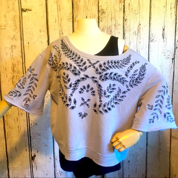 Free People Tops - Free People Crumpette Crop Eyelet Lilac Sweatshirt